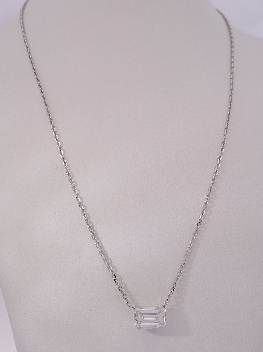 Lab-Diamond Necklace